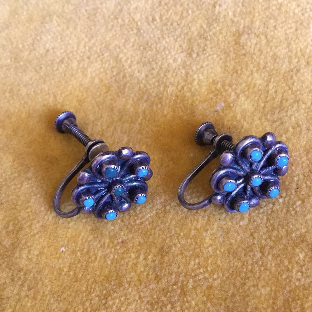Vintage Turquoise sterling silver southwestern flower boho screwback earring - Picture 2 of 3